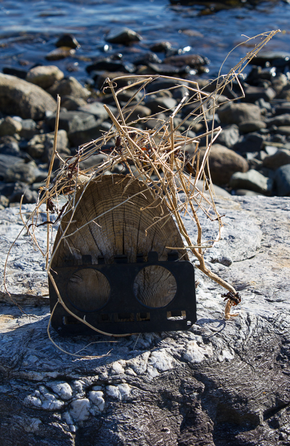 <p style="text-align: center;">Collaborative Beach Installation with Guy Marsden - 2011</p>