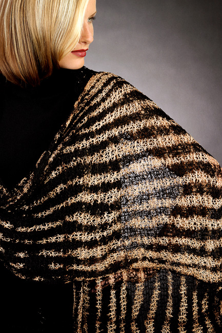 <p style="text-align: center;">Shibori Shawl - 2003</p>